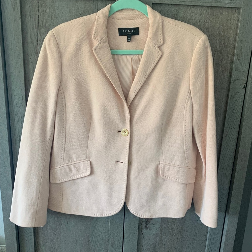 Light peach knit blazer